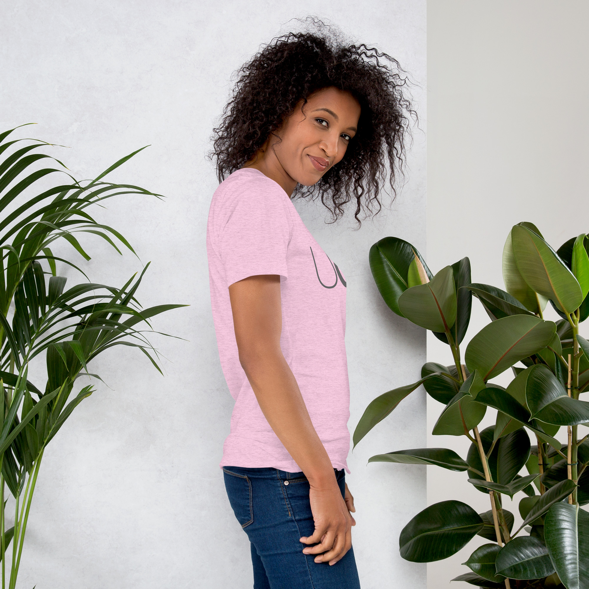 Udiy Unisex T-Shirt - Image 4
