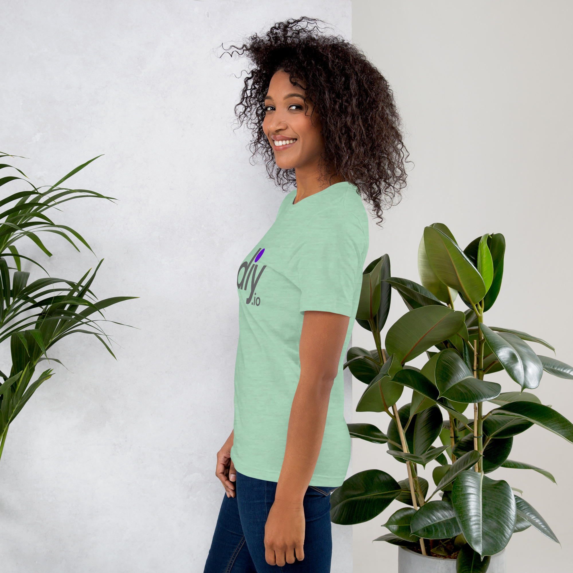 Udiy Unisex T-Shirt - Image 7