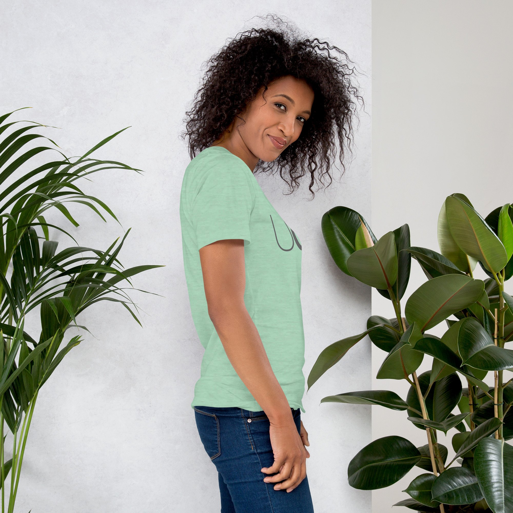 Udiy Unisex T-Shirt - Image 8